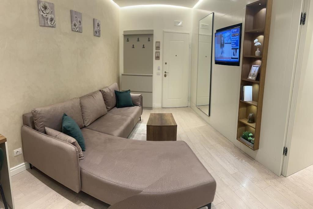 Rentapt Tirana Apartment Exterior photo